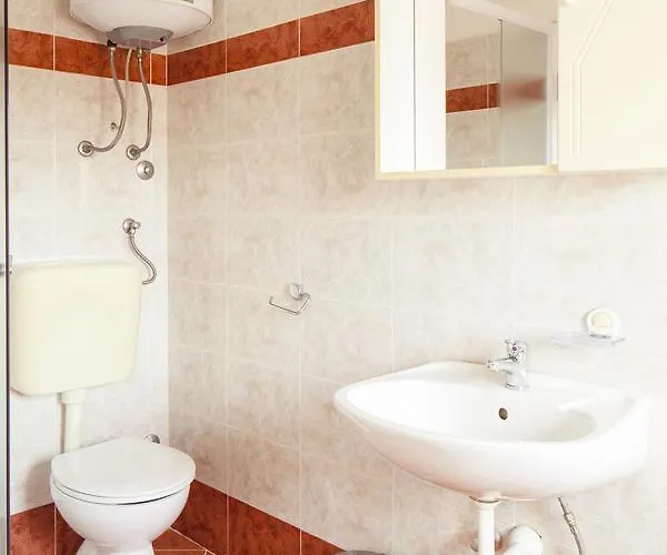 Mon Perin Castrum - Dado