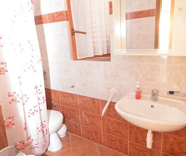 Mon Perin Castrum - Dado 2*