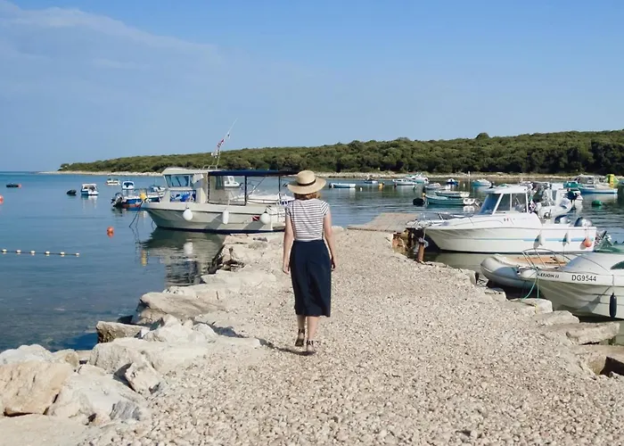 Mon Perin Castrum - Dado Gæstehus 2*