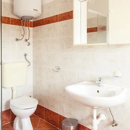 Mon Perin Castrum - Dado