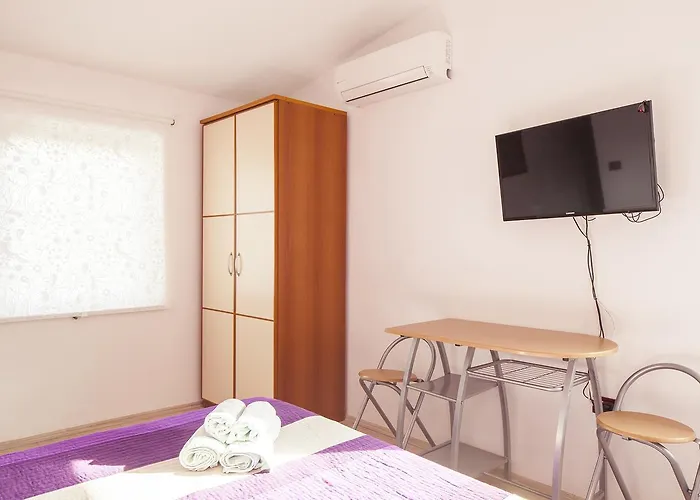 Mon Perin Castrum - Dado 2*